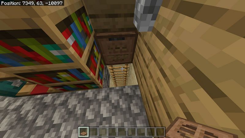 Trapdoors are commonly used as a way to prevent &lt;span class=&#039;entity-link&#039; id=&#039;suggestBtn-14&#039;&gt;players&lt;/span&gt; from accidentally falling down through a hole built for ladders.