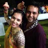 Parthiv Patel's Lovely Couple Moment Photo with Avni Zaveri