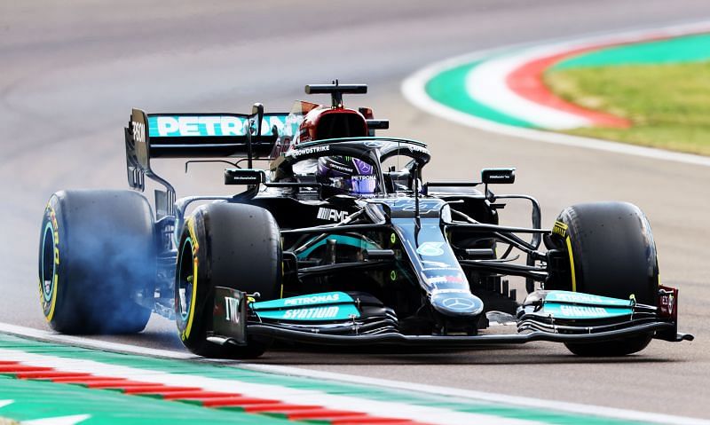 Mercedes&#039; Lewis Hamilton went with the medium compound in Q2. (Photo by Bryn Lennon/Getty Images)