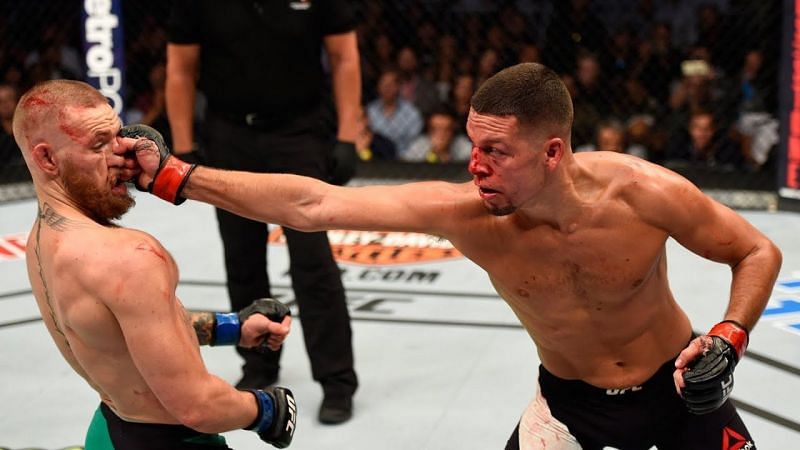 Nate Diaz catches McGregor with his long reach