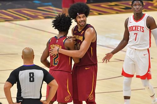 Collin Sexton #2 and Jarrett Allen #31 celebrate during the final seconds of a game