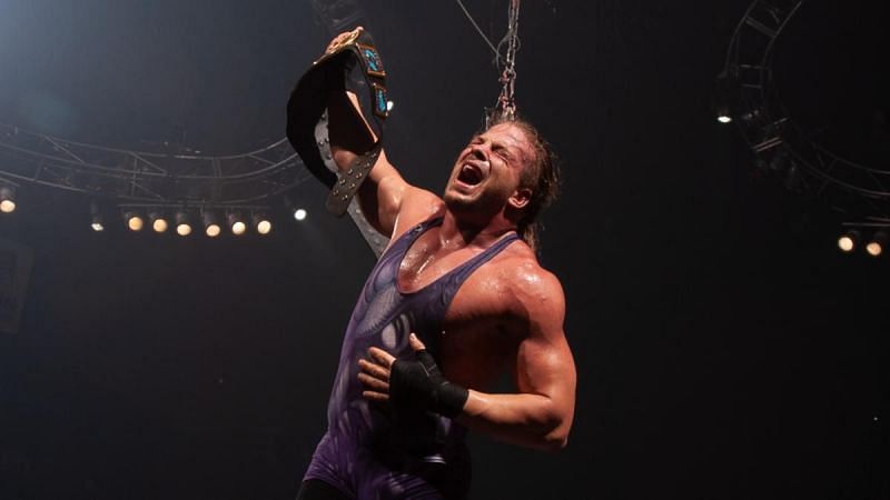Rob Van Dam as an Intercontinental Champion.