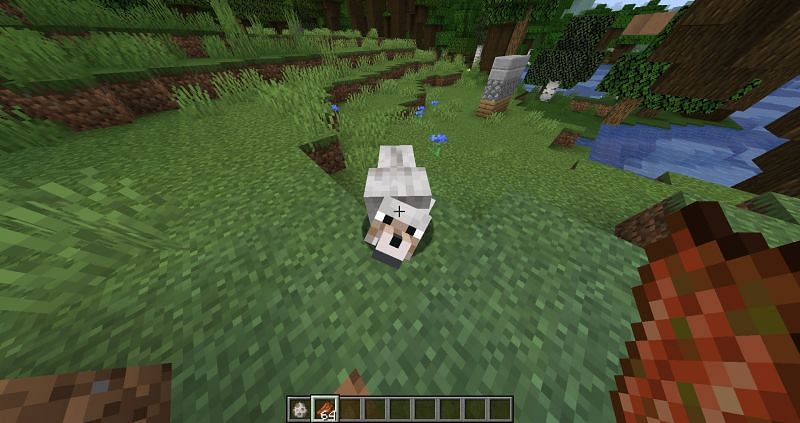 Players who are in a famine can use rotten flesh as a last resort for food (Image via Minecraft)