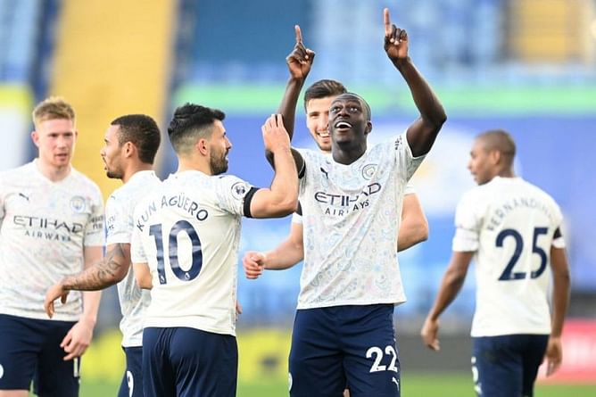 Manchester City tighten grip on Premier League after crucial win against Leicester City