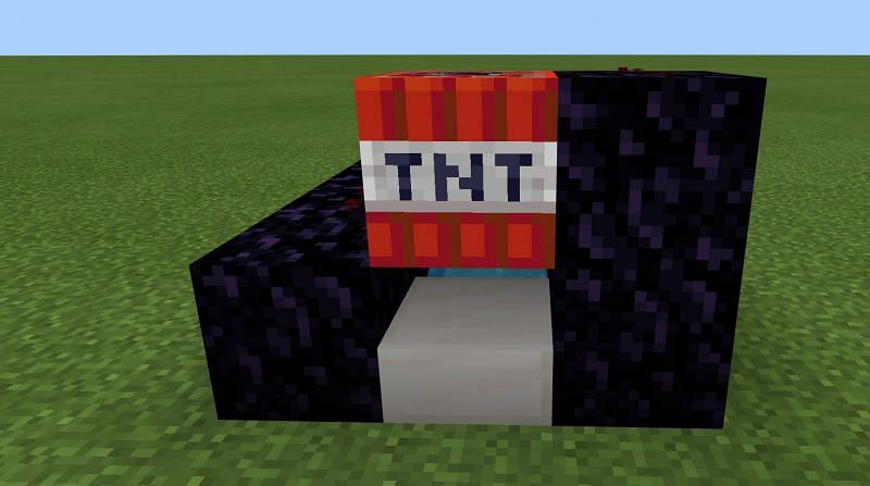 Space between TNT and slab (Image via Minecraft)