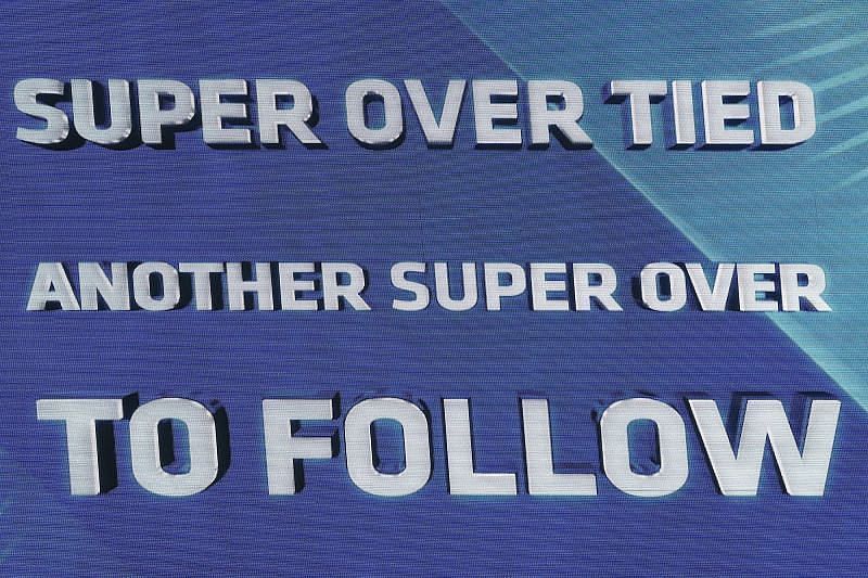 After 42 overs of cricket, nothing separated MI and KXIP.