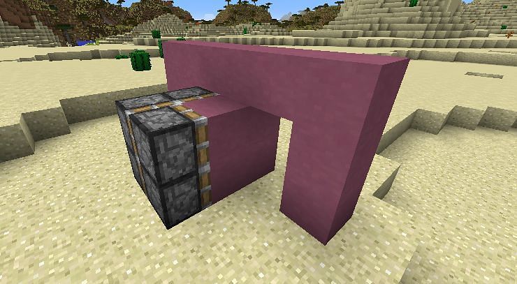 Now, players must assemble this exact sticky piston formation
