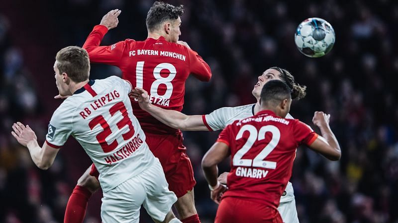 The Bundesliga&#039;s first and second-placed teams will clash on Saturday.