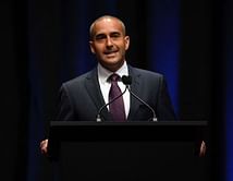 Jon Anik reveals who he thinks is favorite in UFC lightweight title fight between Charles Oliveira and Michael Chandler