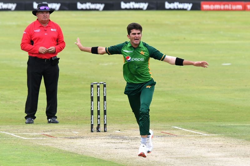 Shaheen Afridi in action for Pakistan