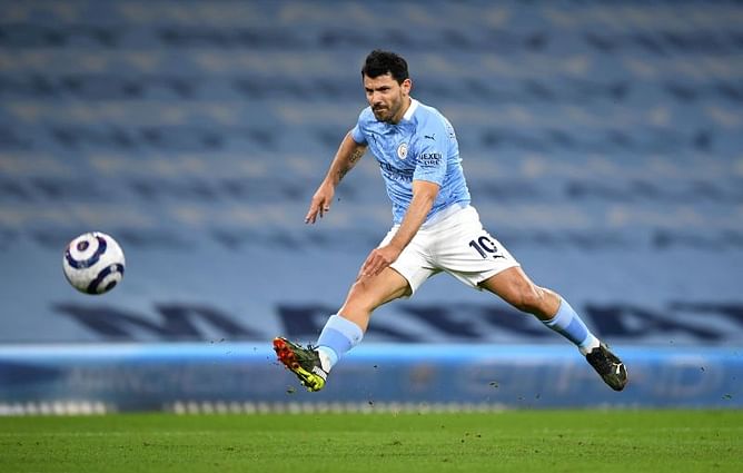 Sergio Aguero closing in on Barcelona move - Reports