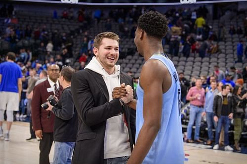 Dallas Mavericks vs Memphis Grizzlies