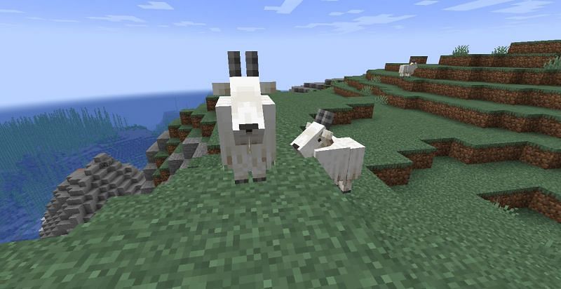 List of Minecraft Java 1.17 Caves and Cliffs update snapshots released ...