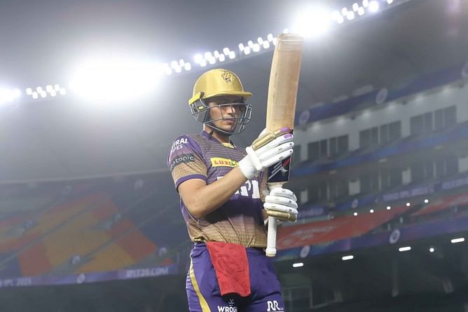 IPL 2021: "When something can be made difficult, why do it the easy way" - Aakash Chopra on KKR's run-chase