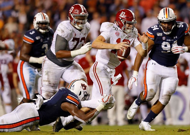 Alabama v Auburn