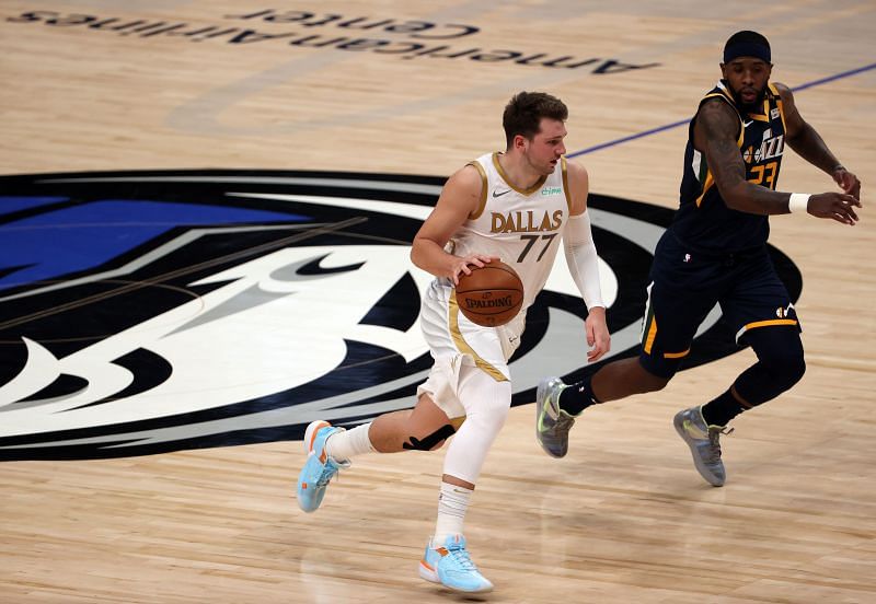 Luka Doncic (#77) of the Dallas Mavericks