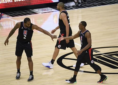 Rajon Rondo with his new LA Clippers teammate Kawhi Leonard