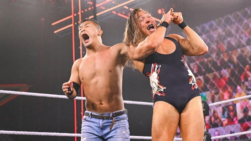 Pete Dunne hates Kushida&#039;s fingers.