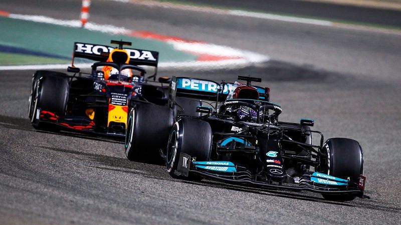 Red Bull&#039;s Max Verstappen fighting Mercedes&#039; Lewis Hamilton in the 2021 season-opener. Photo: Lars Baron/Getty Images. 