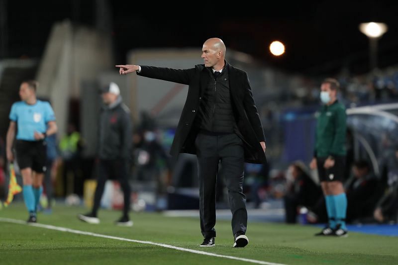 Zinedine Zidane has only made one change to his team from midweek.