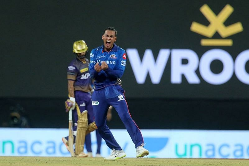 Rahul Chahar picked up - or was gifted - four KKR top order wickets.