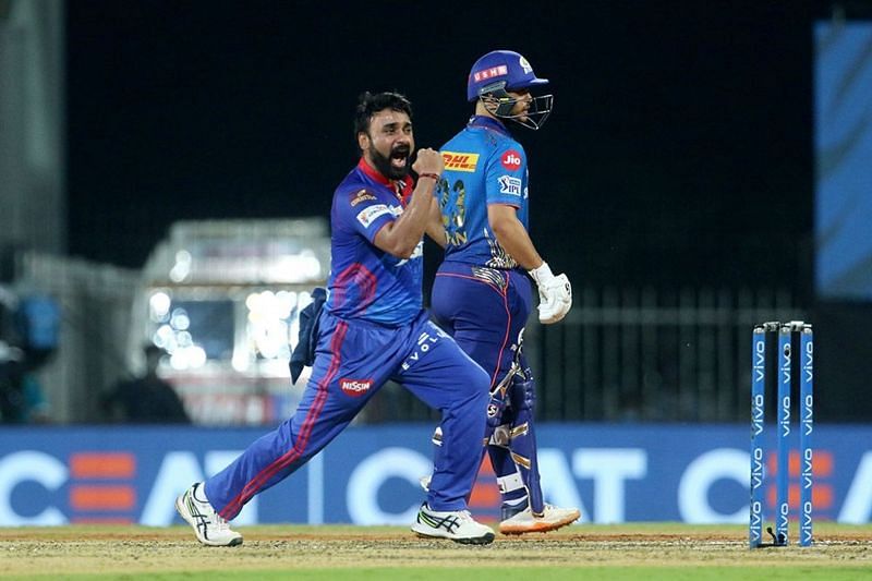 Amit Mishra ran through MI&#039;s line-up. (Image Courtesy: IPLT20.com)