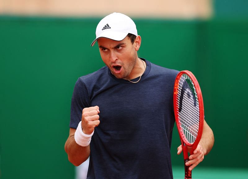 Aslan Karatsev defeated Novak Djokovic 7-5 4-6 6-4 in Belgrade