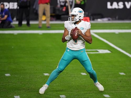 Miami Dolphins v Las Vegas Raiders