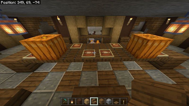 Placing furniture in the hobbit Hole Minecraft