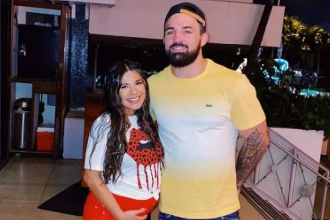 Did Mike Perry end his relationship with girlfriend Latory Gonzalez?