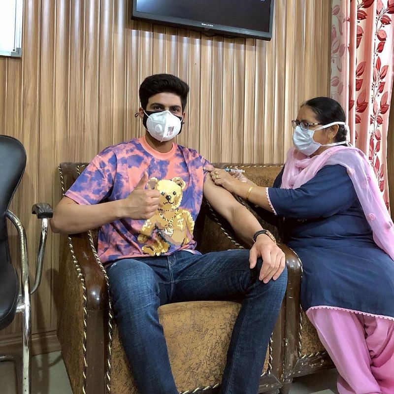 Shubmn Gill getting his vaccine, jab. Pic Credits: @RealShubmanGill Twitter