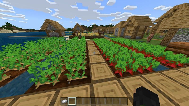 Crafting Crop Farms in Minecraft