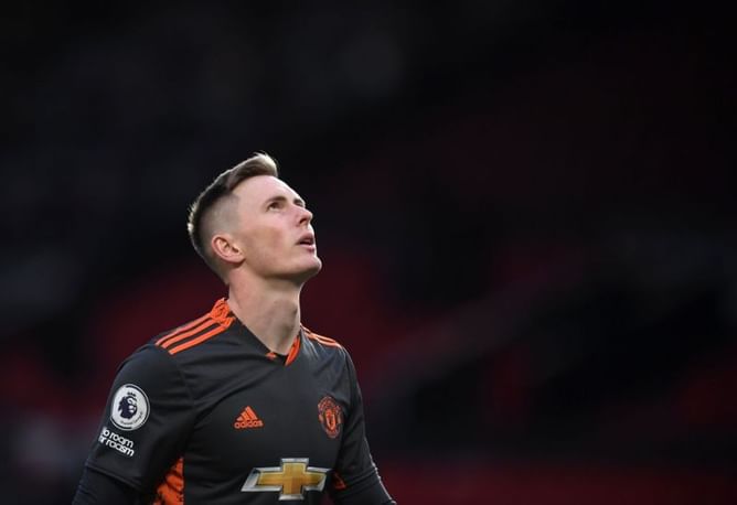 Dean Henderson's recent mistakes could be proof that Manchester United should have persisted with David de Gea