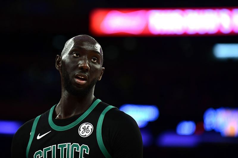 Tacko Fall #99 de los Boston Celtics.