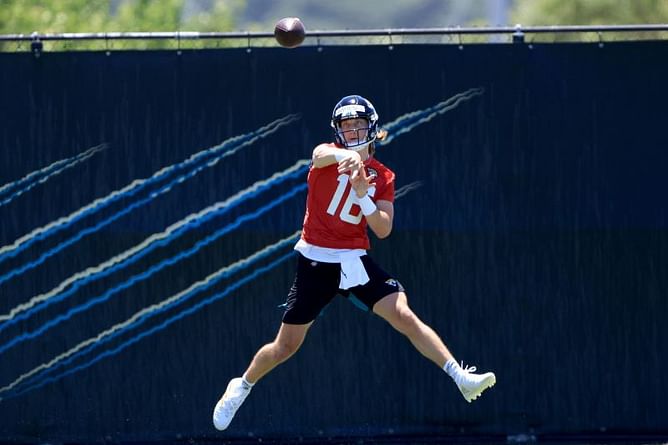 Top 10 most hyped up NFL rookies right now