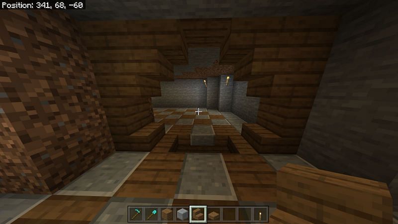 Adding stairs inside the hobbit Hole Minecraft