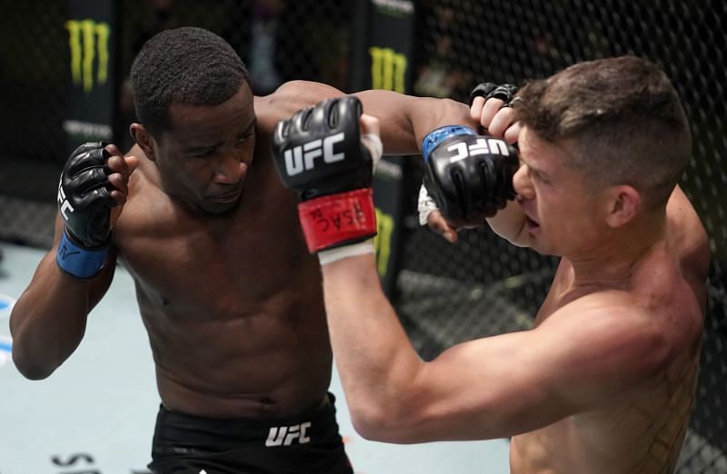 Geoff Neal will be looking for a knockout when he faces Neil Magny this weekend