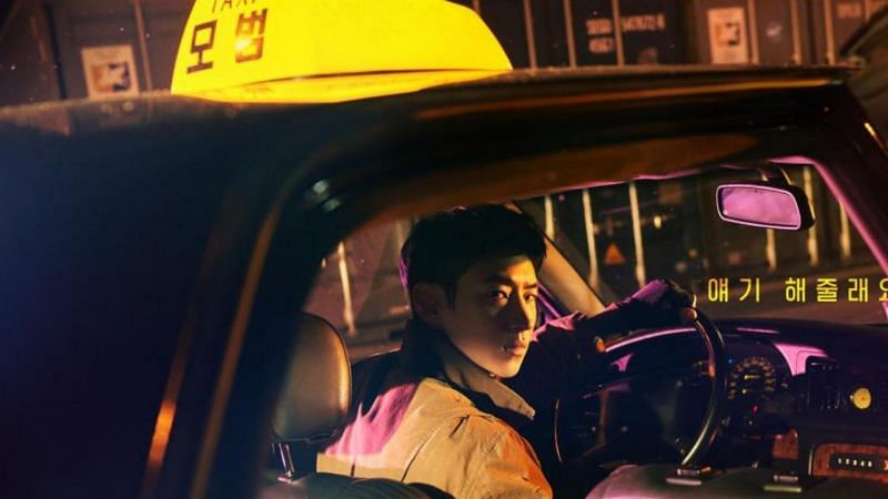 Lee Je Hoon as Kim Do Gi in SBS&#039; &quot;Taxi Driver&quot; (Image via SBS/Rakuten Viki)