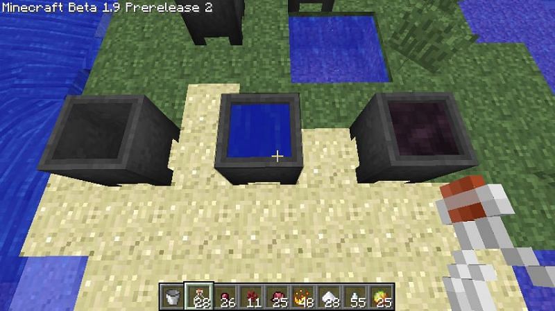 Cauldron full of water (Image via Minecraft)