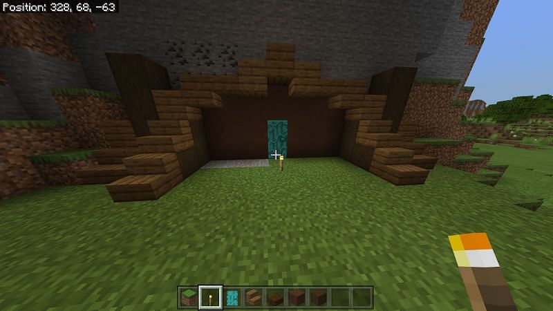 Building a hobbit hole in Minecraft