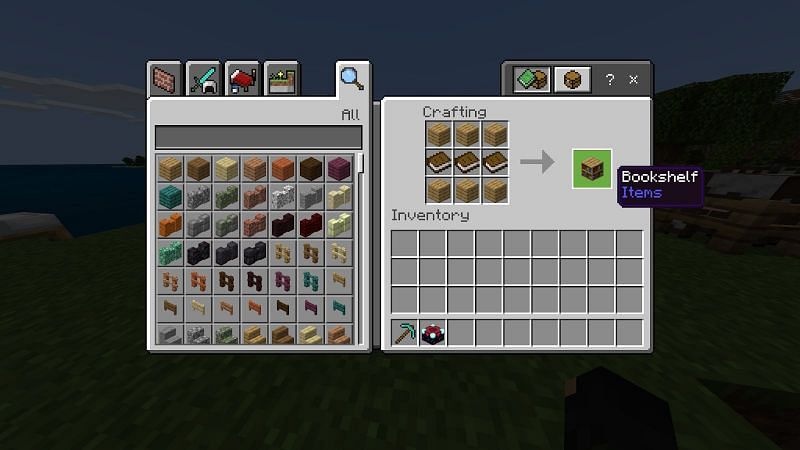 Enchanting in Minecraft using Enchantment Table