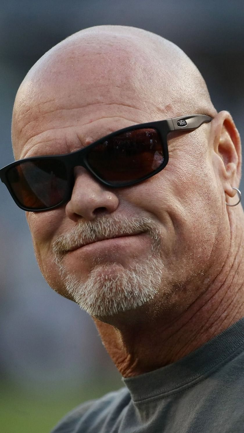 Jim McMahon Explains Why He Absolutely Despises Bill Belichick