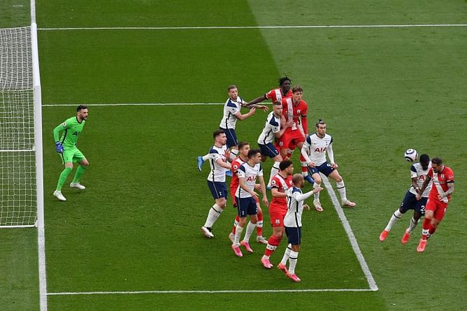 Manchester United eye move for star Premier League striker - Reports