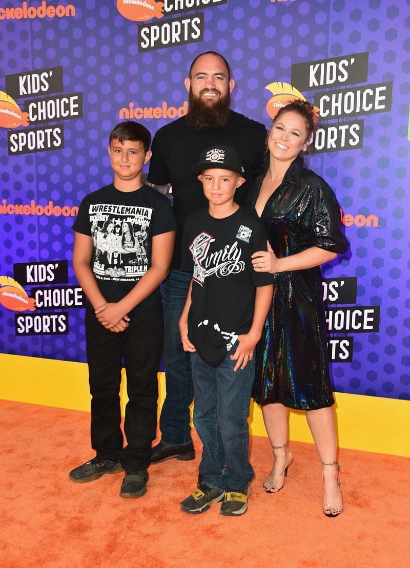 Who Is Ronda Rousey s Husband Travis Browne who-is-ronda-rousey-s-husband-travis-browne