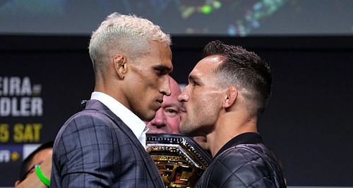 Charles Oliveira (Left) and Michael Chandler (Right) at the UFC 262 pre-fight press conference