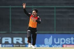 IPL 2021: "The Sunrisers Hyderabad will need 2-3 Rashid Khans" - Aakash Chopra