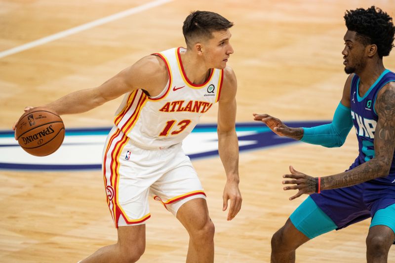 Bogdan Bogdanovic (left)