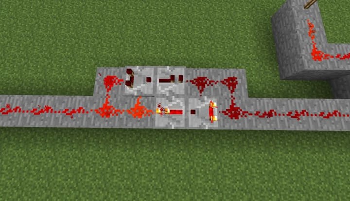 Top 5 uses of a comparator in Minecraft