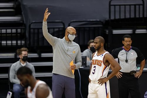 Monty Williams and Chris Paul of the Phoenix Suns