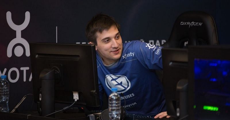 Evil Geniuses are the first team to qualify for The International 10 (Image via Epicenter)
